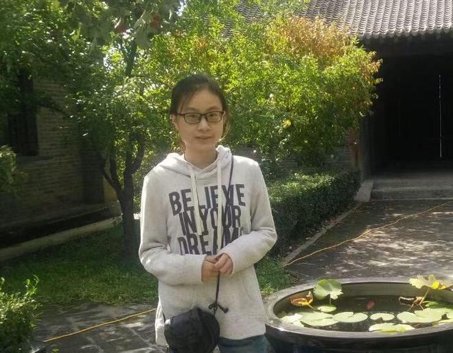 女生回老家失联8年 父亲悬赏10万寻女:每天睡3个小时